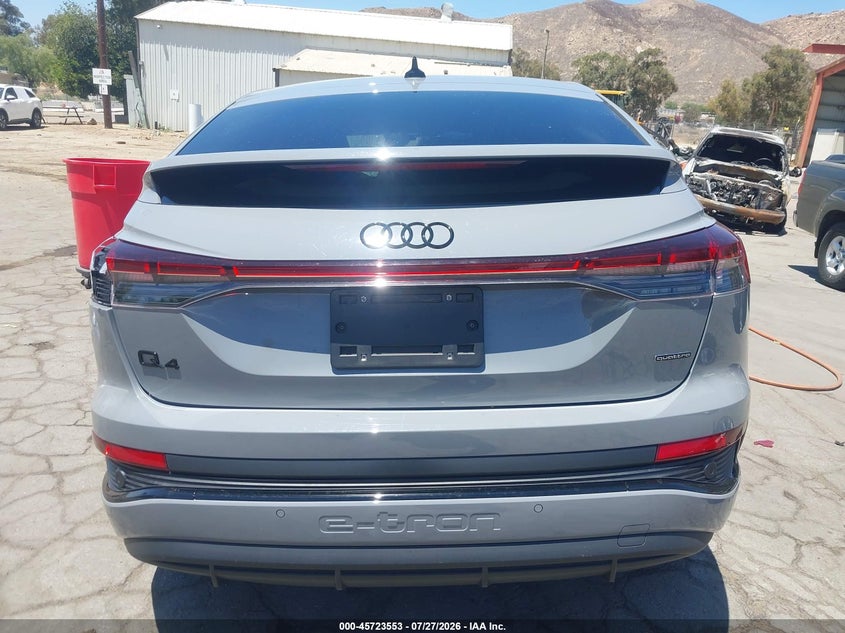 2025 Audi Q4 Sportback e-tron (VIN: WA13UBFZ6SP027677)