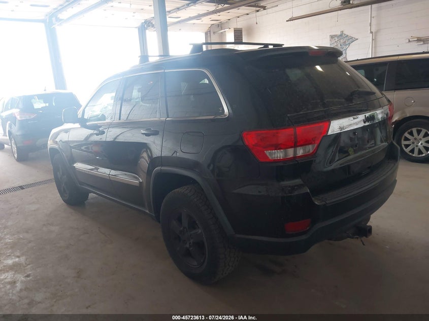 2013 JEEP GRAND CHEROKEE auction photo 3