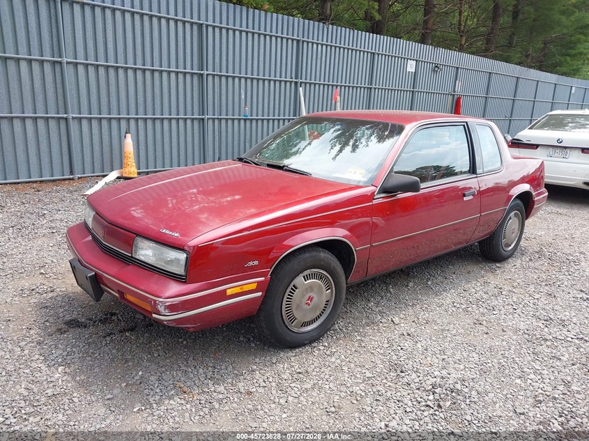 1991 Oldsmobile Cutlass Calais, Mechanical, IAAI, VIN 1G3NL14U2MM018787 — photo 2