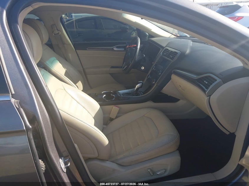 2014 FORD FUSION auction photo 5