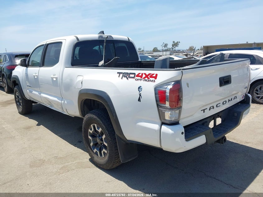 2021 TOYOTA TACOMA auction photo 3