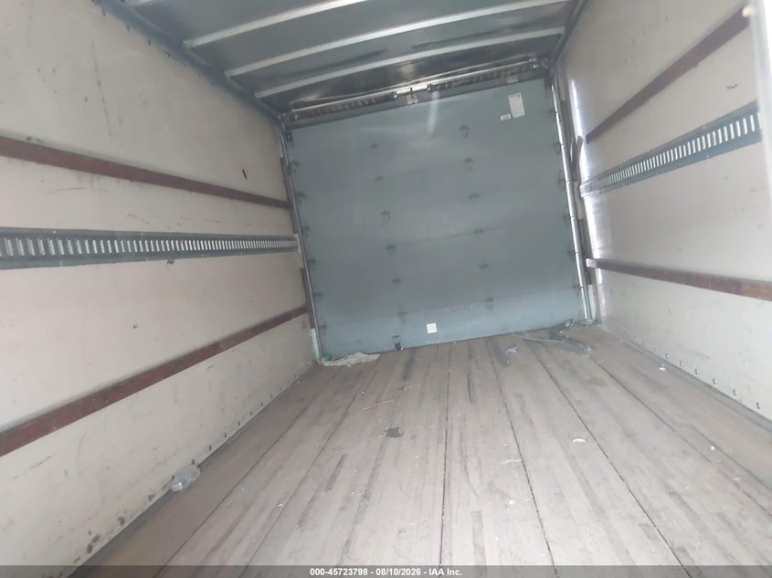 2014 GMC SAVANA CUTAWAY auction photo 7