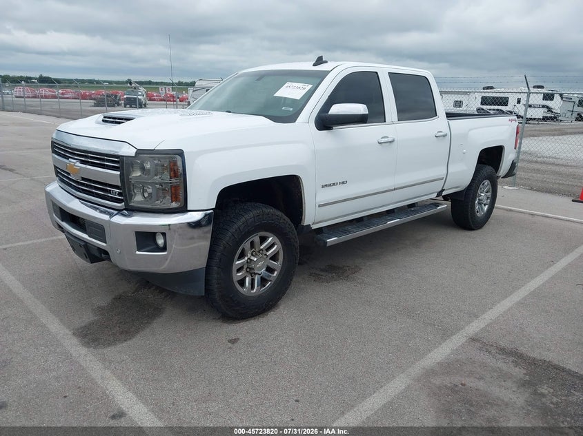 Vin: 1gc1kweyxhf184064, lot: 46222502, chevrolet silverado 2500hd ltz 20172