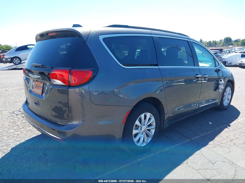 Vin: 2c4rc1bg5hr539682, lot: 46222590, chrysler pacifica touring-l 20174
