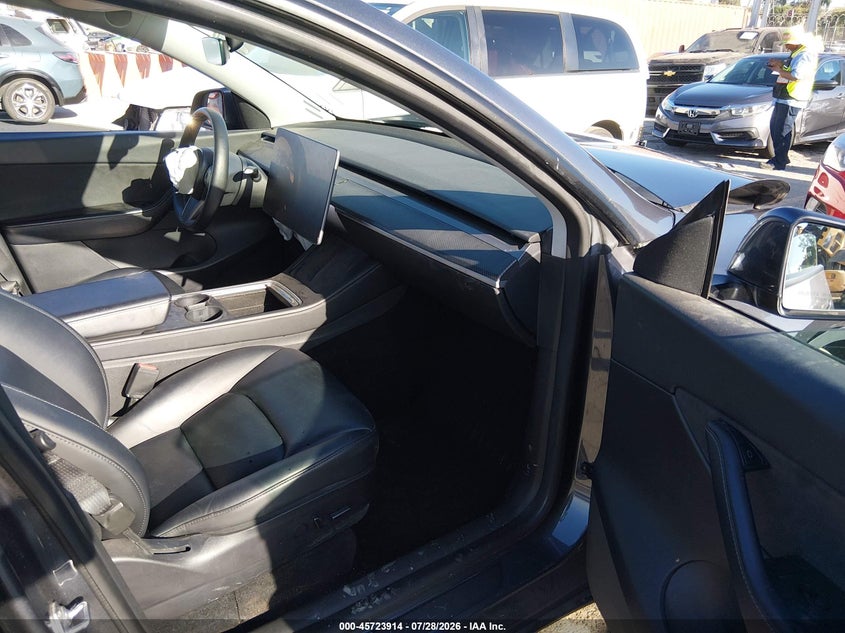 2022 TESLA MODEL Y SPORT UTILITY VEHICLE ELECTRIC