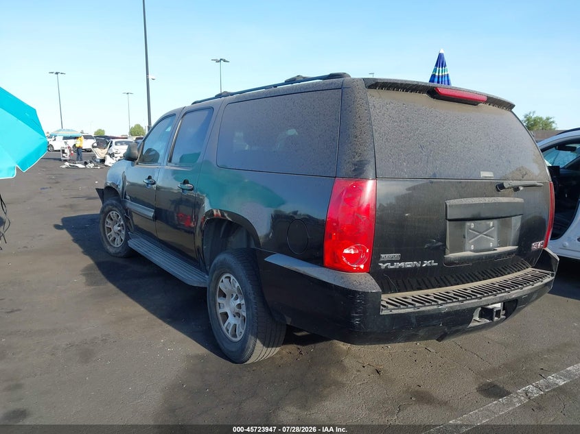 2007 GMC YUKON XL 1500 auction photo 3
