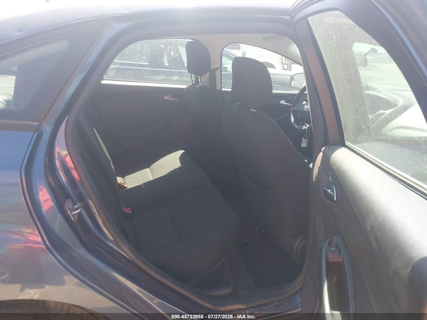 2018 FORD FOCUS auction photo 8
