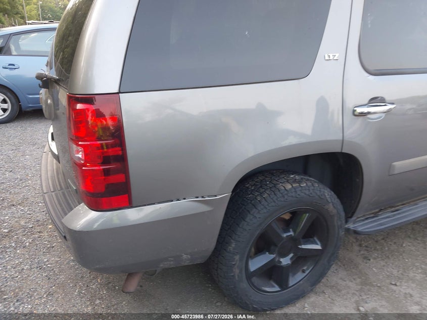 2008 CHEVROLET TAHOE auction photo 6
