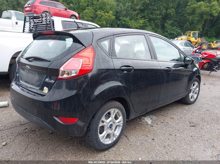 2015 FORD FIESTA auction photo 4