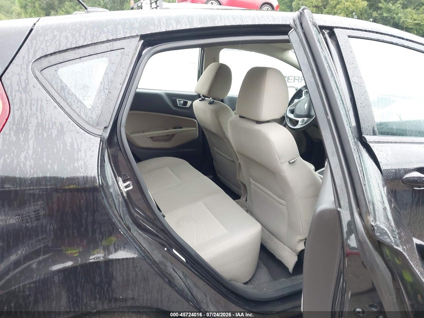 2015 FORD FIESTA auction photo 8