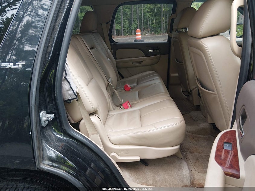 2011 GMC YUKON auction photo 8