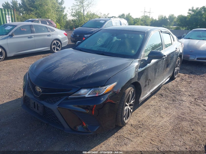 2018 TOYOTA CAMRY auction photo 6
