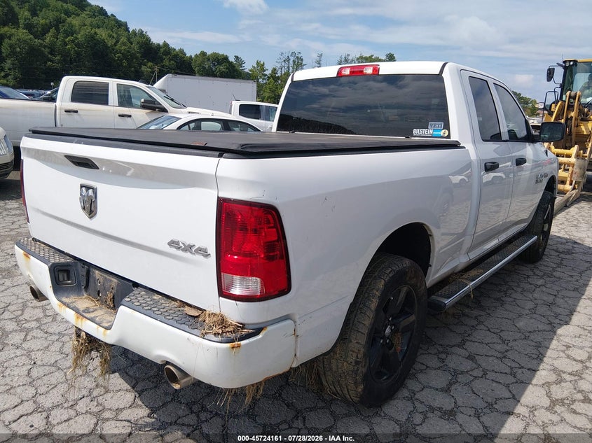 Vin: 1c6rr7ft3js328288, lot: 46222843, ram 1500 express  4x4 6'4 box 20184