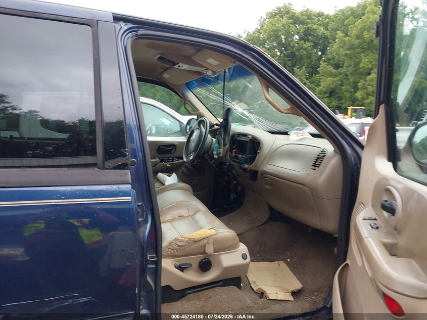 2002 FORD F-150 auction photo 5