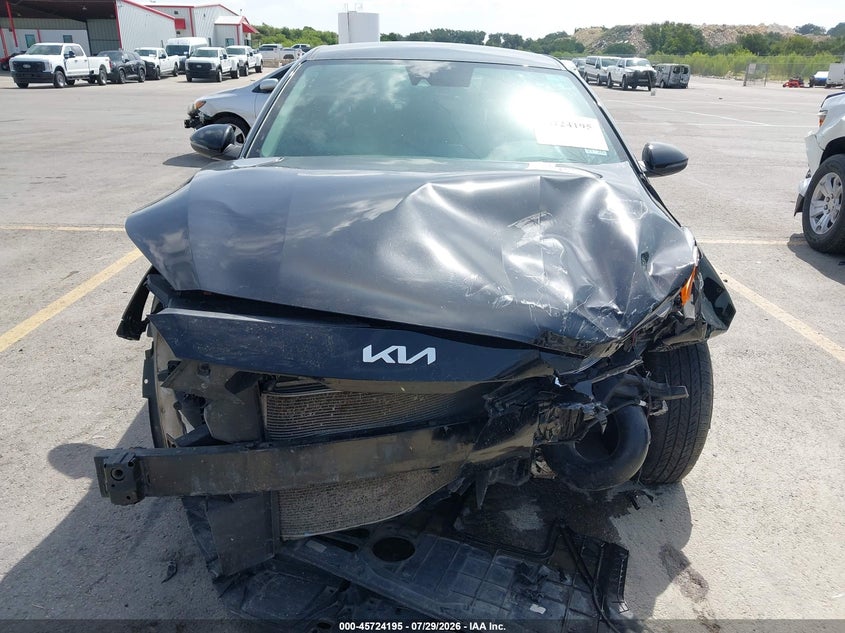 2023 KIA FORTE auction photo 6