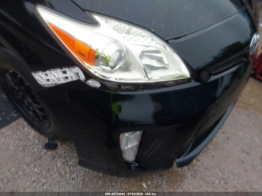 2015 TOYOTA PRIUS auction photo 6