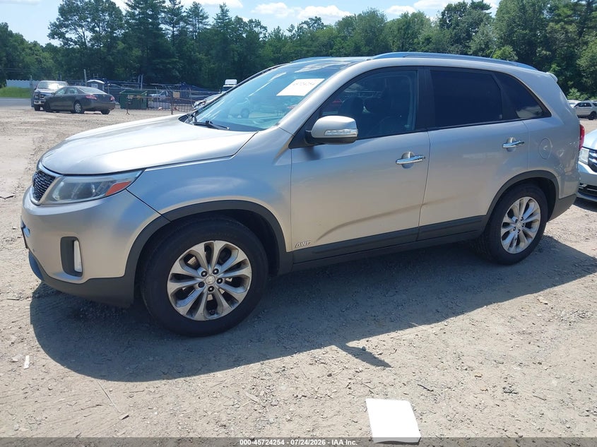2014 KIA SORENTO auction photo 2