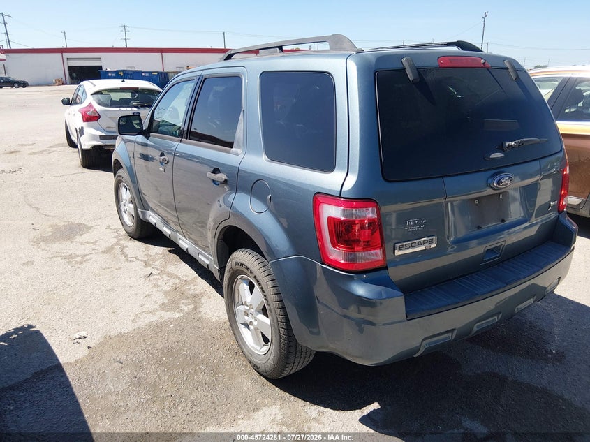 Vin: 1fmcu0dg1ckb58005, lot: 46222963, ford escape xlt 20123