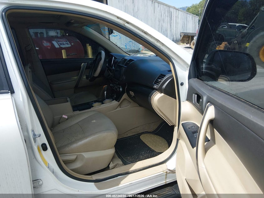 2008 TOYOTA HIGHLANDER auction photo 5