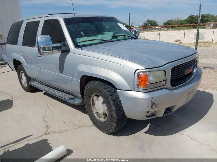 2000 GMC YUKON DENALI auction photo 1
