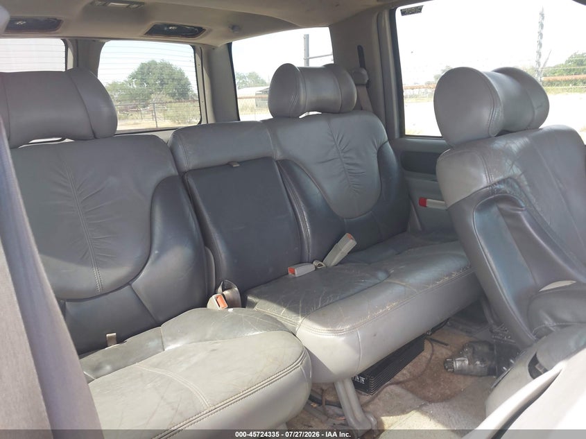 2000 GMC YUKON DENALI auction photo 8
