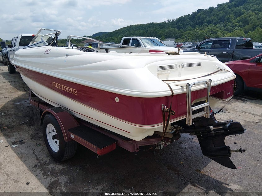 1997 RINKER CAPTIVA auction photo 3