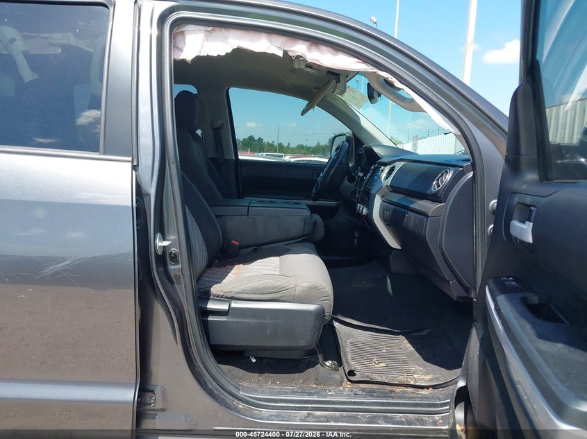 TOYOTA TUNDRA - zdjęcie 5