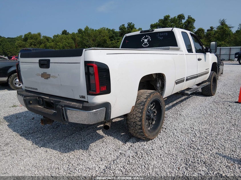 2008 CHEVROLET SILVERADO 2500HD auction photo 4