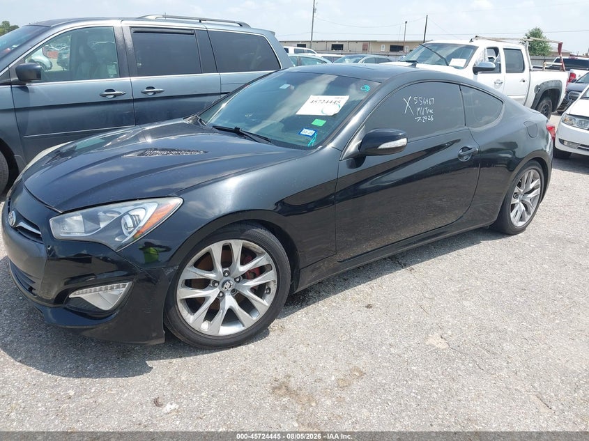 2013 HYUNDAI GENESIS auction photo 2