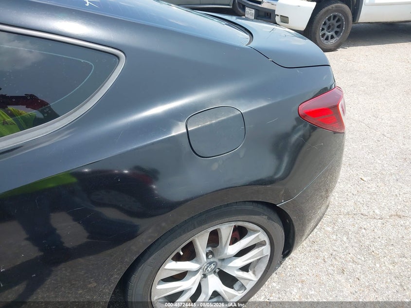 2013 HYUNDAI GENESIS auction photo 6