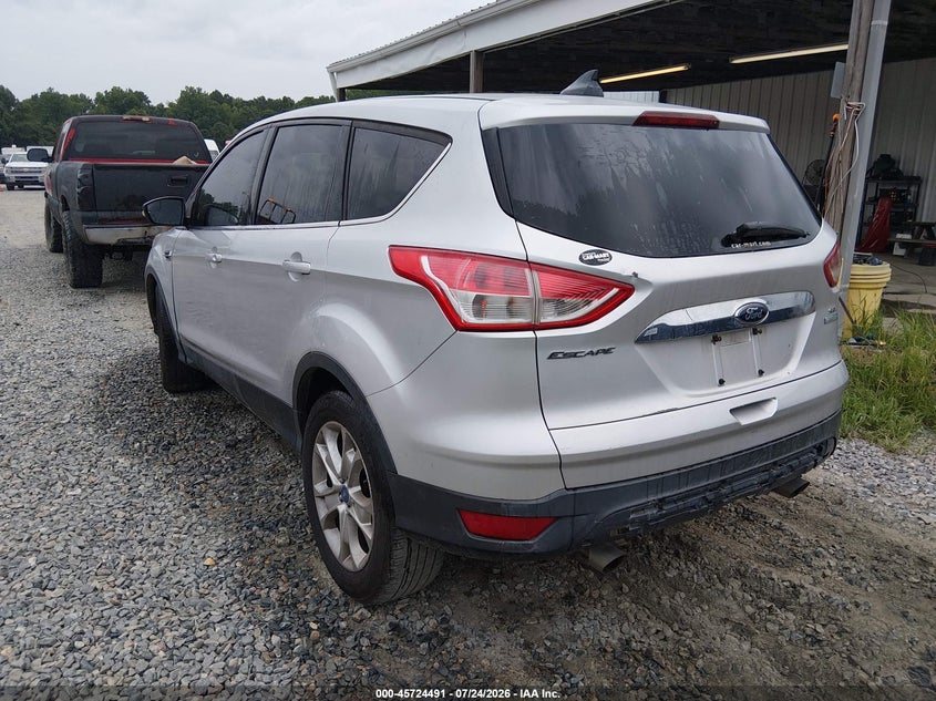 Vin: 1fmcu0hx2dua55143, lot: 46223190, ford escape sel 20133