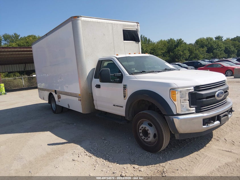 2017 FORD F-550 CHASSIS auction photo 1