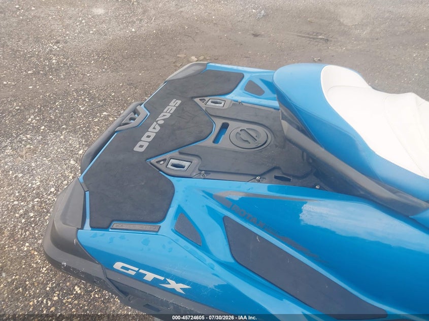 2019 SEADOO PERSONAL WATERCRAFT auction photo 8