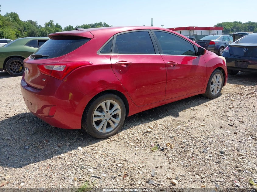 2015 HYUNDAI ELANTRA GT auction photo 4