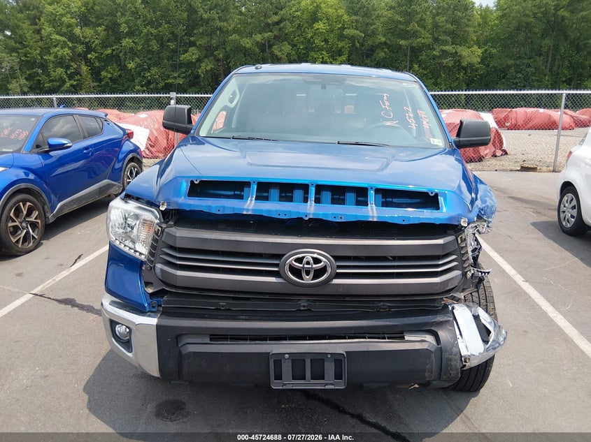 TOYOTA TUNDRA - zdjęcie 12