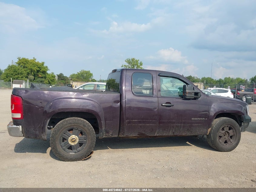 2009 GMC SIERRA PICKUP 5.3L V-8 315HP