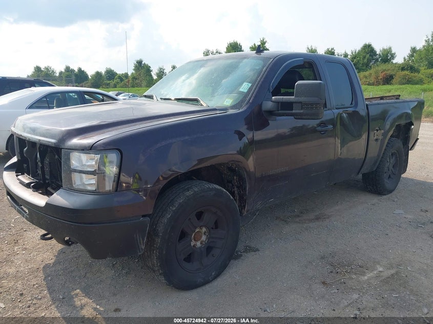 2009 GMC SIERRA PICKUP 5.3L V-8 315HP