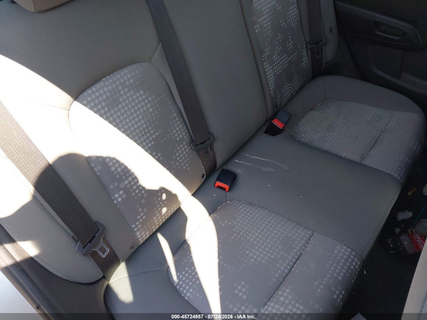 2017 CHEVROLET SONIC auction photo 8