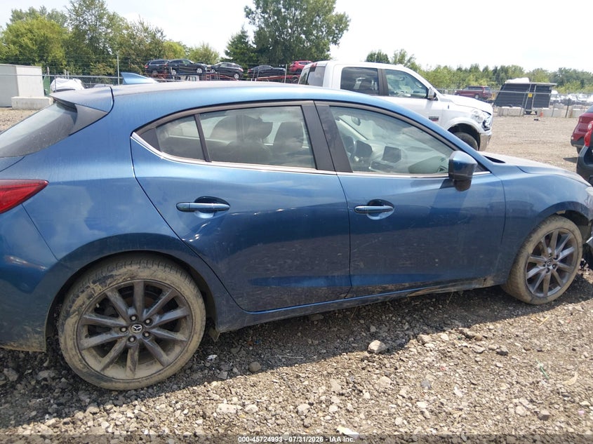 MAZDA MAZDA3 - zdjęcie 13