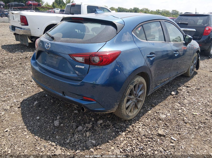 MAZDA MAZDA3 - zdjęcie 4