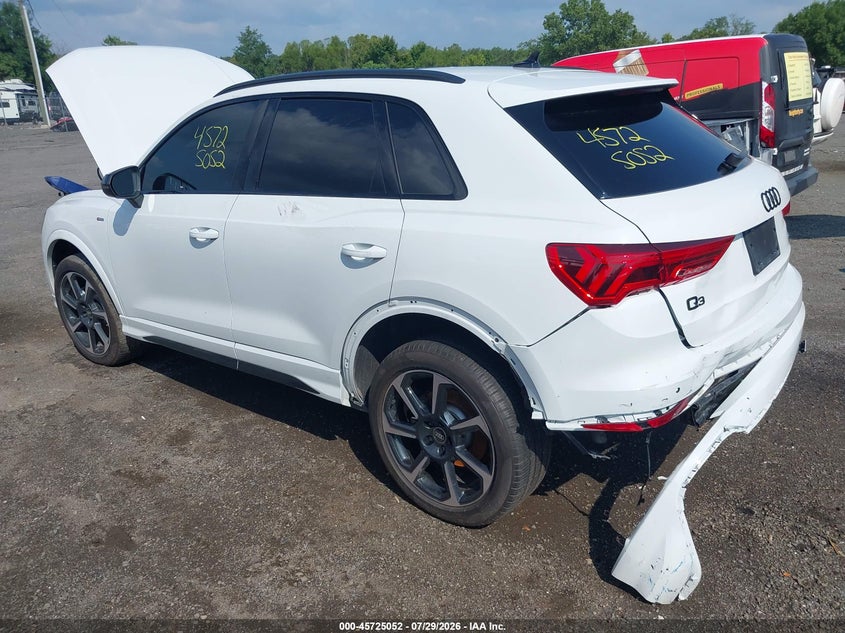 AUDI Q3 - zdjęcie 3