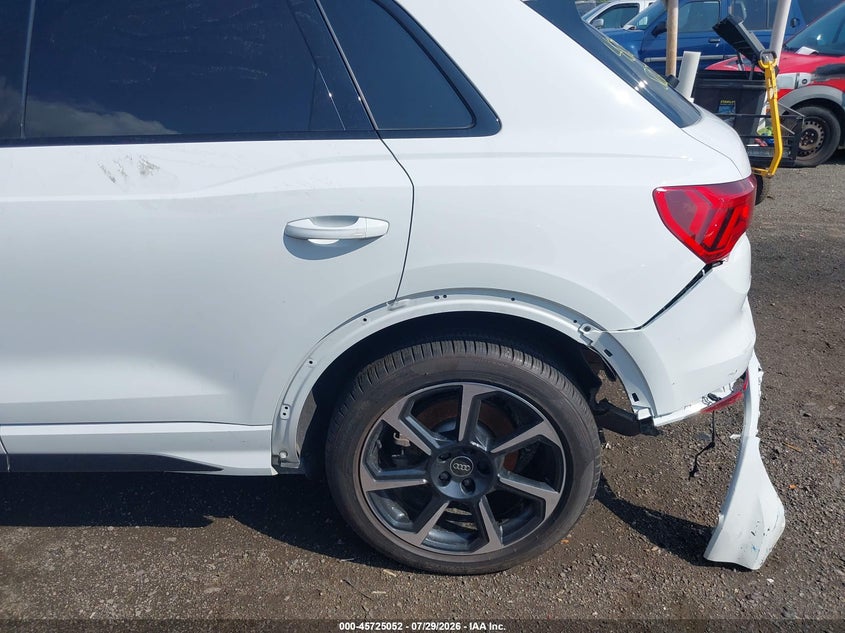 AUDI Q3 - zdjęcie 6