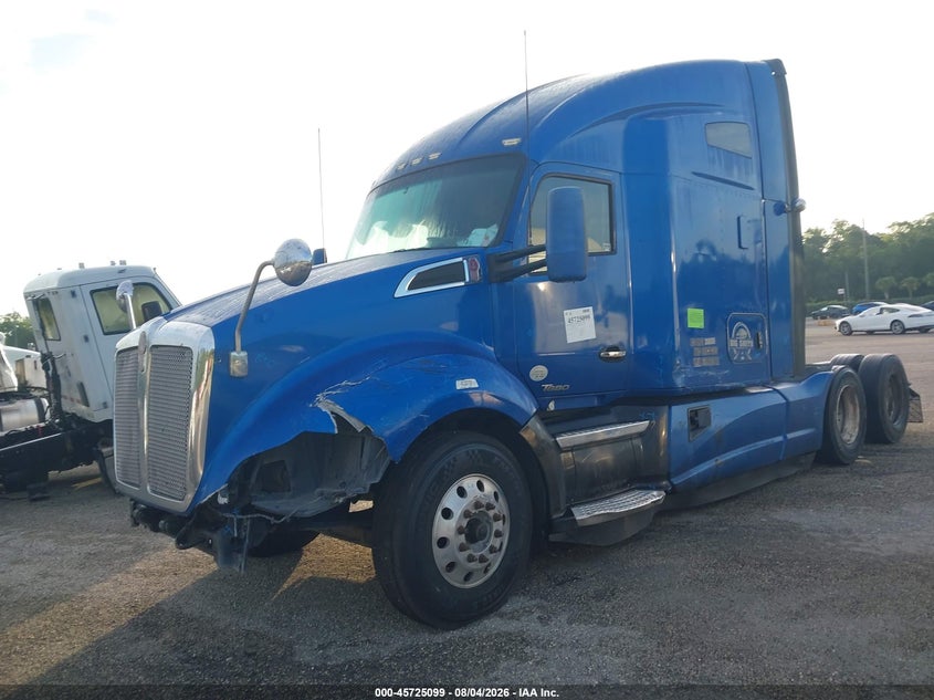 2015 KENWORTH CONSTRUCTION auction photo 2