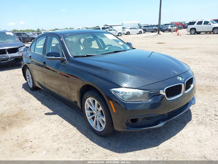 2016 BMW 320I — zdjęcie z aukcji