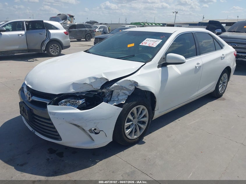 Vin: 4t1bf1fk1fu067824, lot: 46223886, toyota camry le 20152