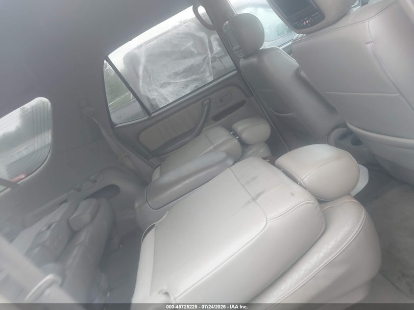 2006 TOYOTA SEQUOIA auction photo 8
