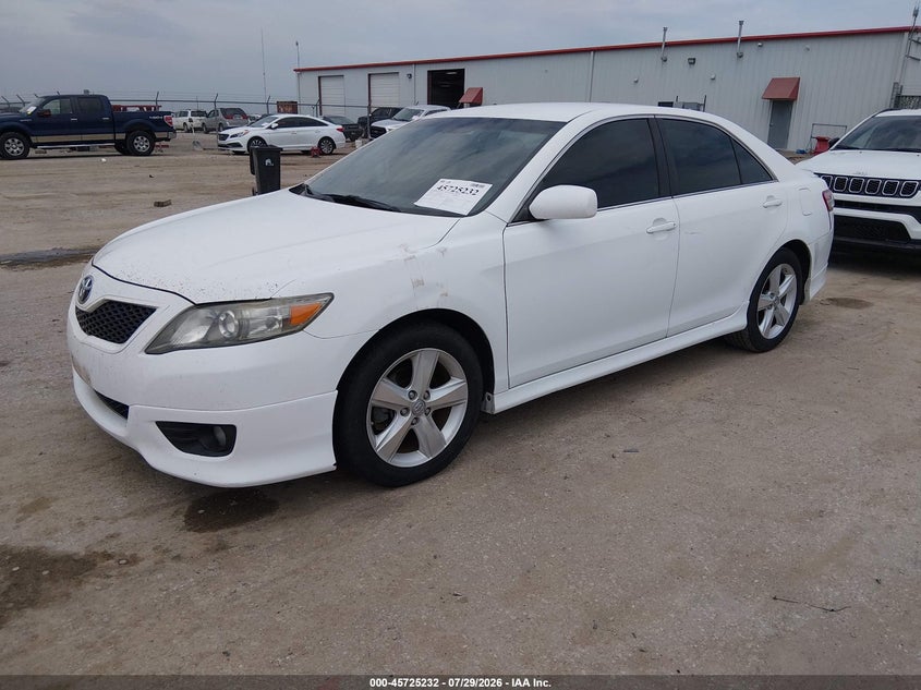 Vin: 4t1bf3ek7au551986, lot: 46223931, toyota camry se 20102