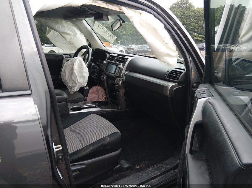 2015 TOYOTA 4RUNNER auction photo 5