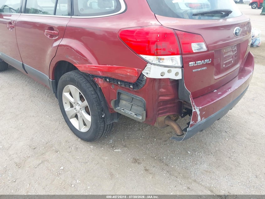 2014 SUBARU OUTBACK auction photo 6