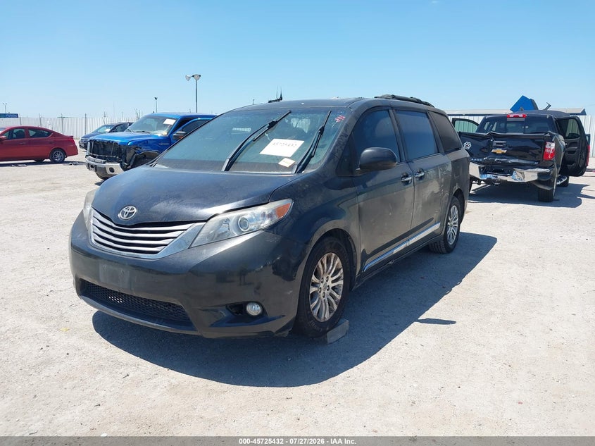 Vin: 5tdyk3dc8fs657816, lot: 46224131, toyota sienna xle 8 passenger 20152